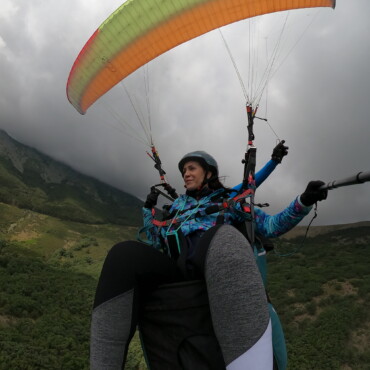 Vuelo Parapente Panorámico en Miraflores de la Sierra