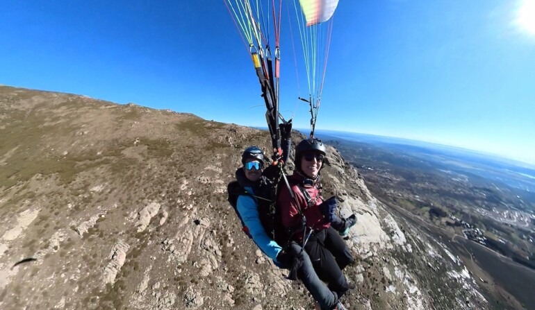 Parapente montaña